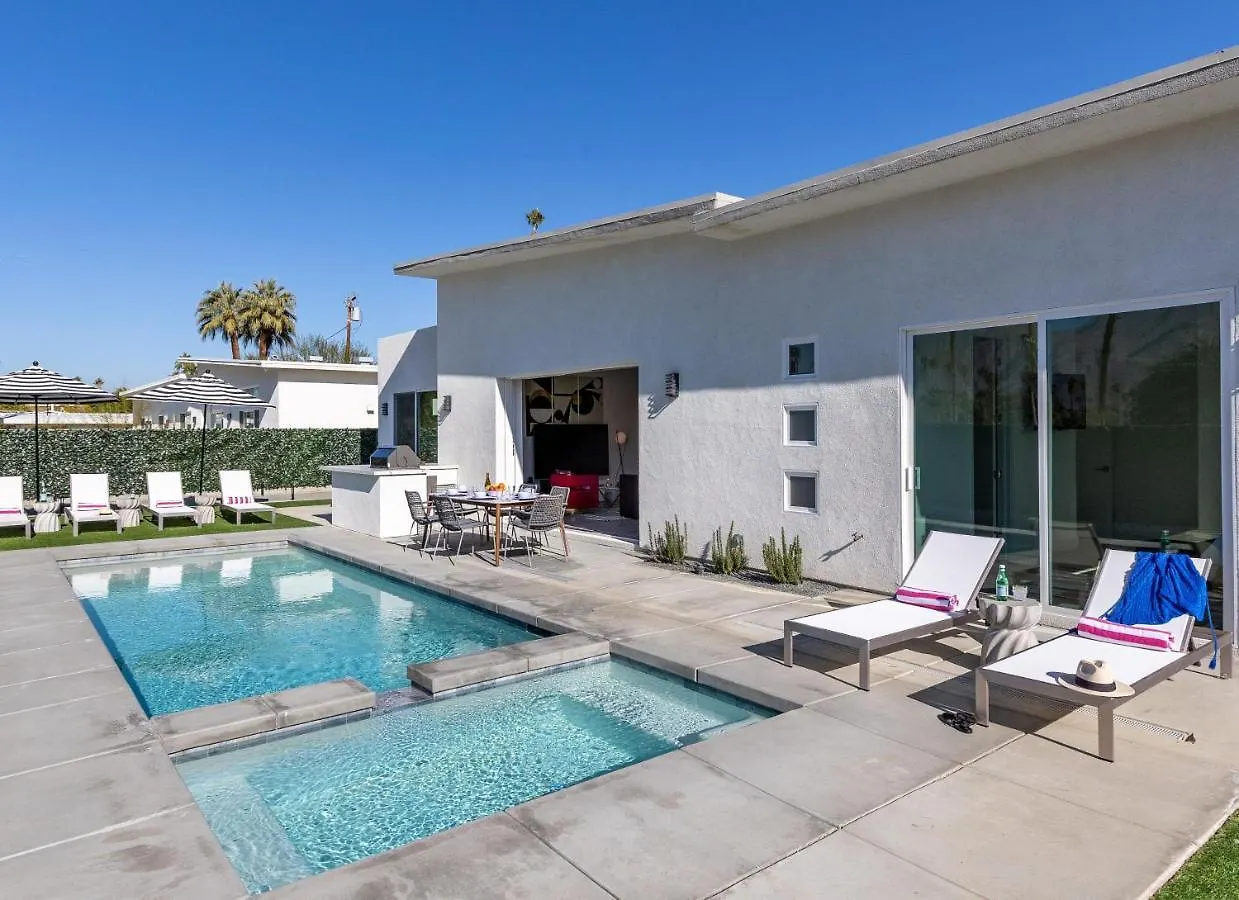 Willa Picture Perfect Retreat By Acme House Company Palm Springs