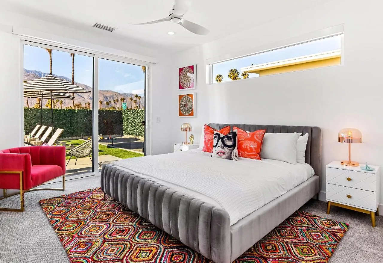 Willa Picture Perfect Retreat By Acme House Company Palm Springs